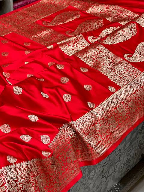 Banarasi Saree (Uttar Pradesh)