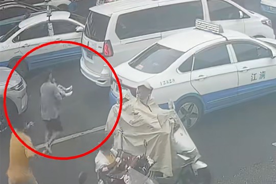 Wuhan Taxi Driver Hailed a Hero After Race to Save Unconscious Toddler