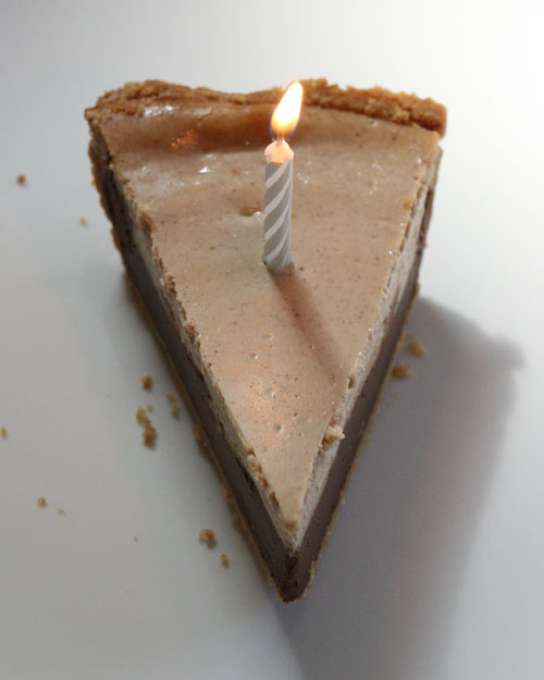 Vegan Peanut Butter Chocolate Cheesecake